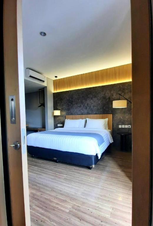 Kytos Hotel Bandung Exterior foto
